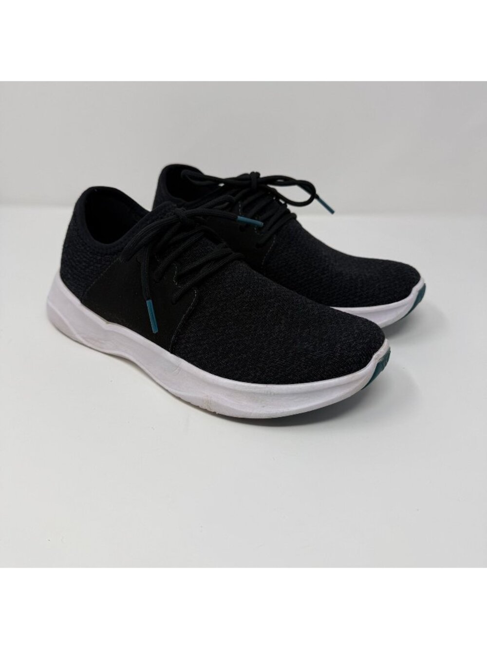Vessi Everyday Classic Womens 8 Sneakers Trainers Running Black Gym Outdoor